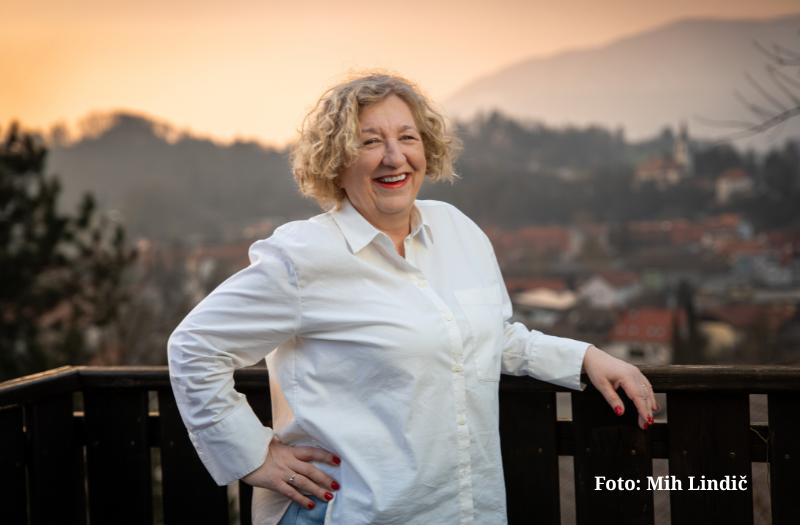 mag. Breda Podbrežnik Vukmir: Nova knjiga ZGODBE SO ŠE KAKO ŽIVE: OD MOTNIKA DO NASOVČ - zgodbe, s katerimi ohranjamo kulturno dediščino | Bralna priporočila