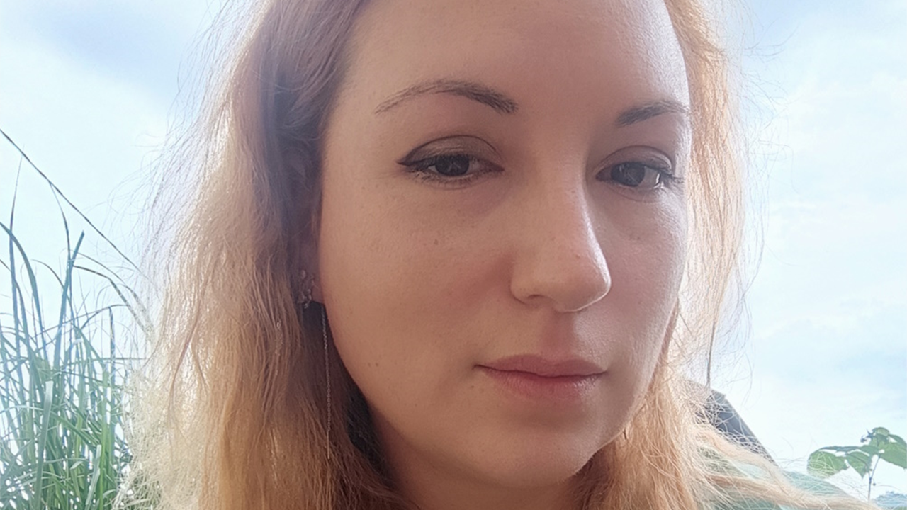 Simona Žibert: Avdio knjige v knjižnici | Bralna priporočila