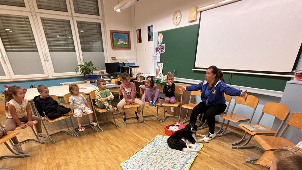 Pravljične urice v Krajevni knjižnici Komenda: premagamo tudi strah