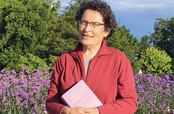 Zdenka Čebašek-Travnik: Iskanje ključev in prave forme za blog